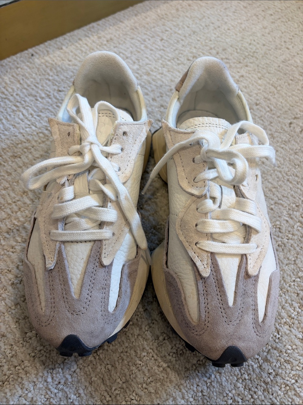 New balance Cream & Light Gray Retro Runner Sneakers
